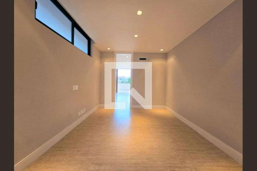 Орендна квартира з 4 спальнями-сюїтами та 460 м² — photo 26