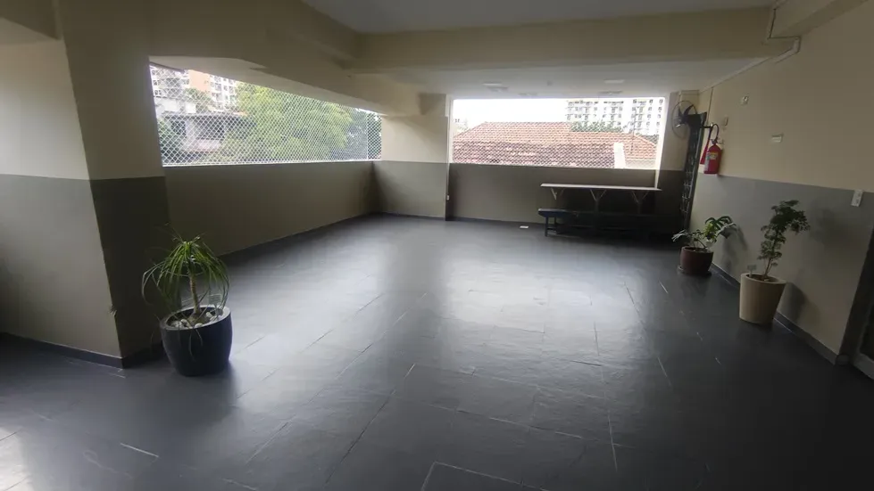 Furnished 55 m² apartment with 1 bedroom and 1 bathroom — photo 23
