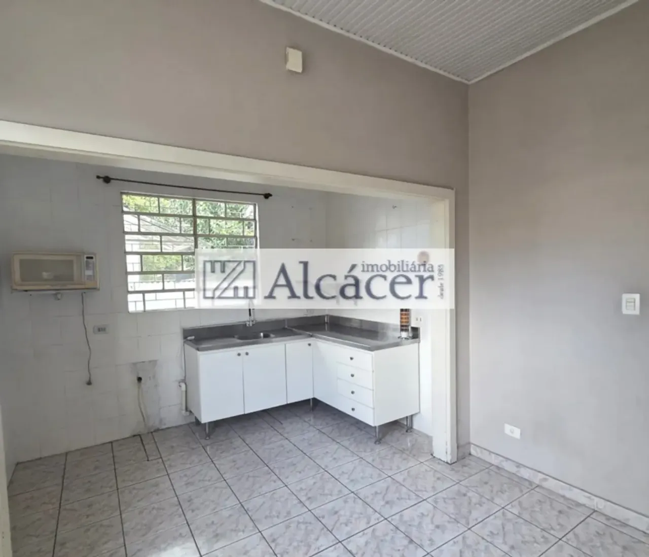 Unfurnished house with 3 bedrooms and private garden — photo 7