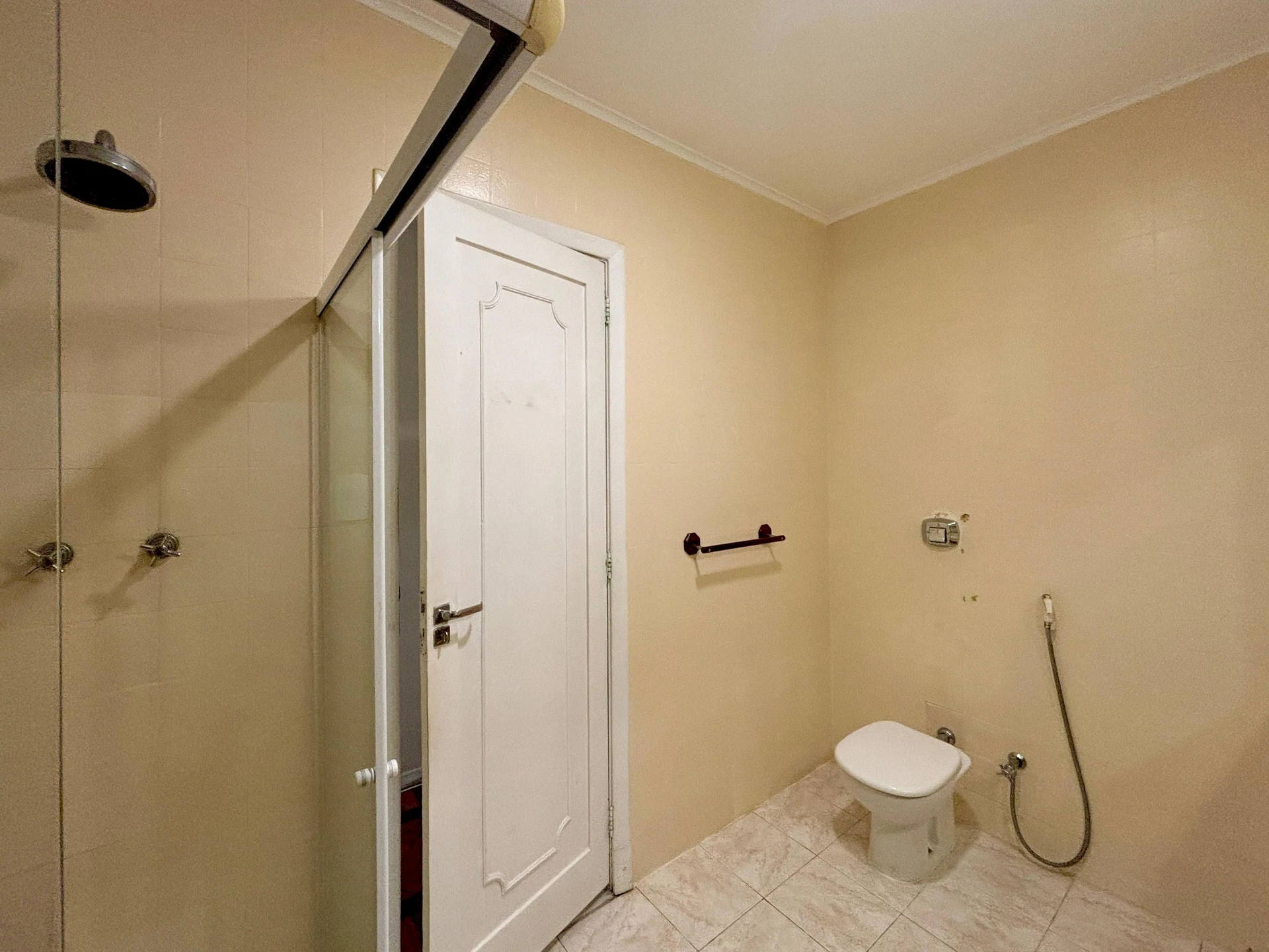 3-bedroom apartment with 2 bathrooms — photo 38