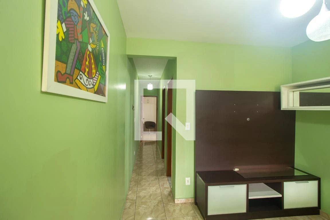 Рабочее место и 2 спальни: квартира 52 м² — photo 33