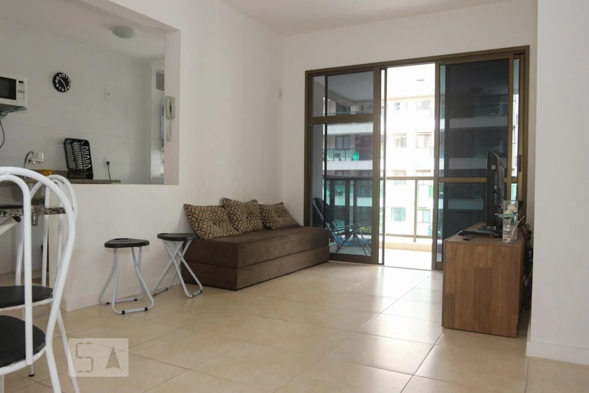 Furnished 2-bedroom apartment with 2 bathrooms and parking — photo 10