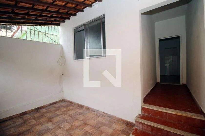 Casa sem mobília com 1 quarto e jardim privativo — photo 11