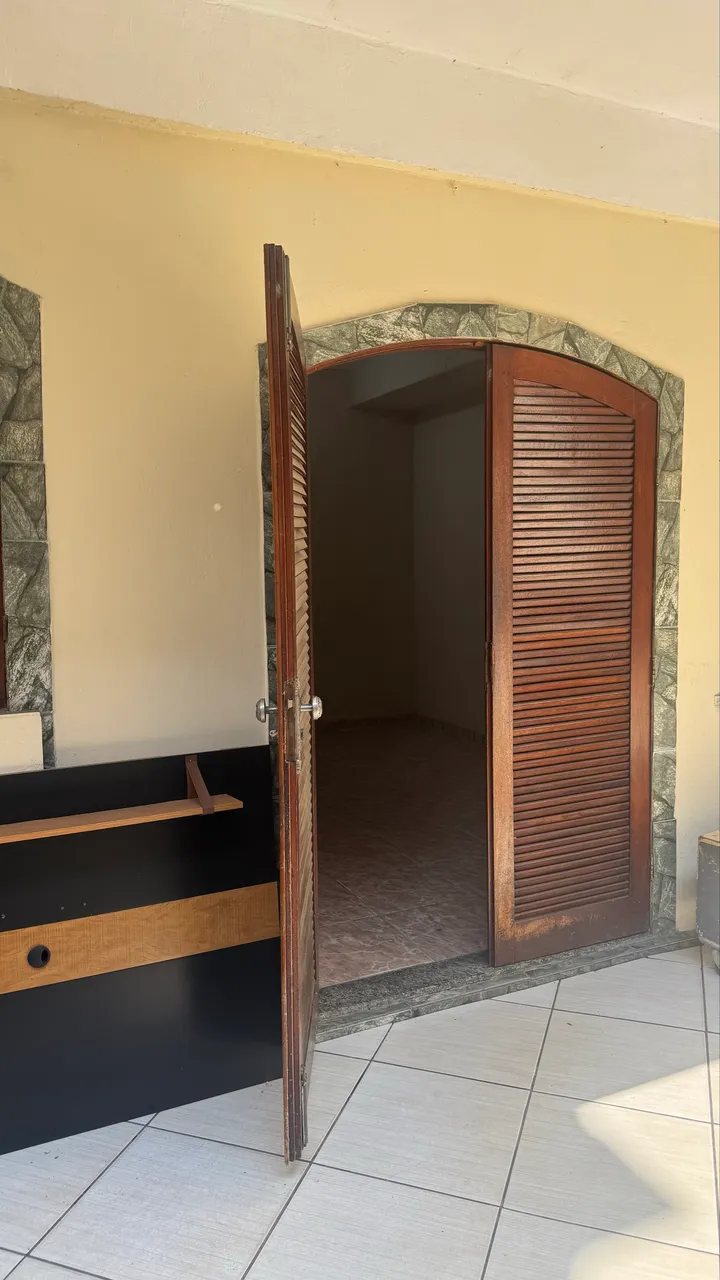 Unfurnished house with 2 bedrooms and a balcony — photo 10
