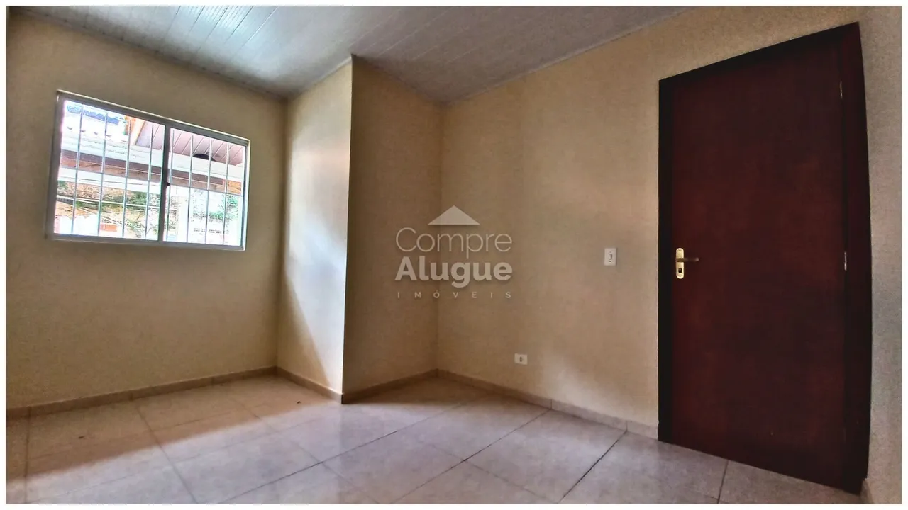 Casa con 3 dormitorios y rincón de cocina compacto — photo 14