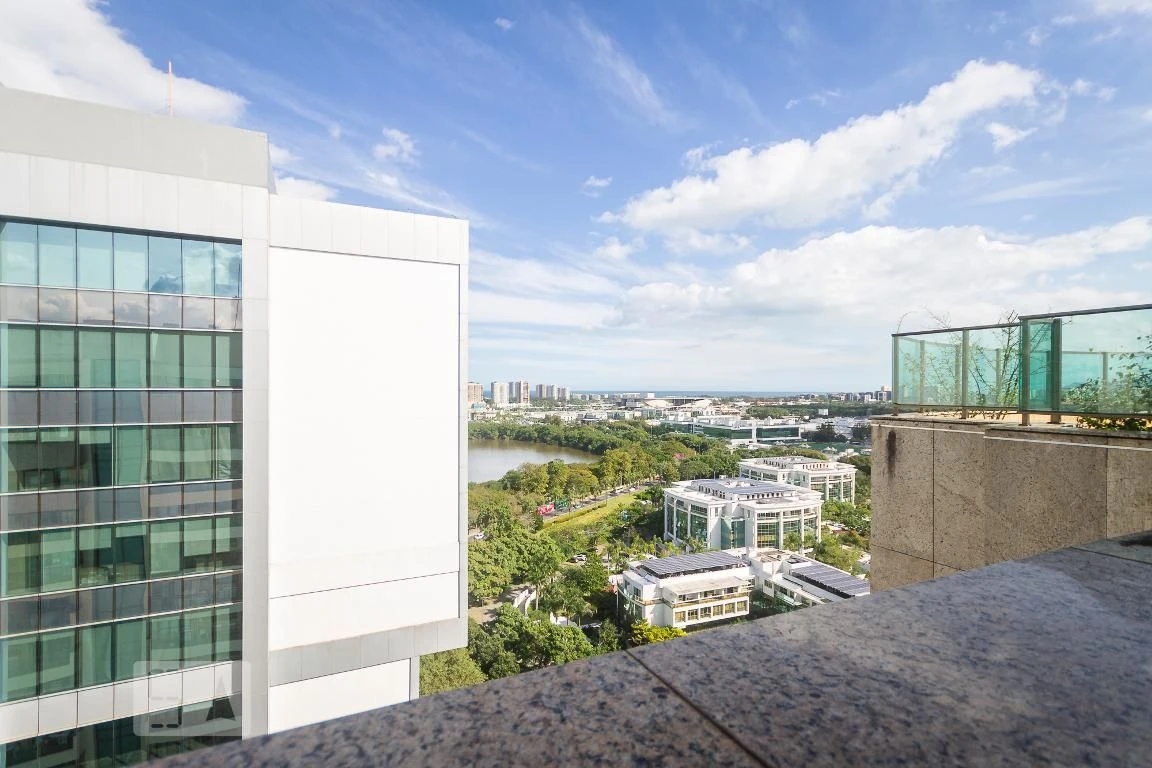 3-bedroom apartment with 2 parking spots and en-suites — photo 42