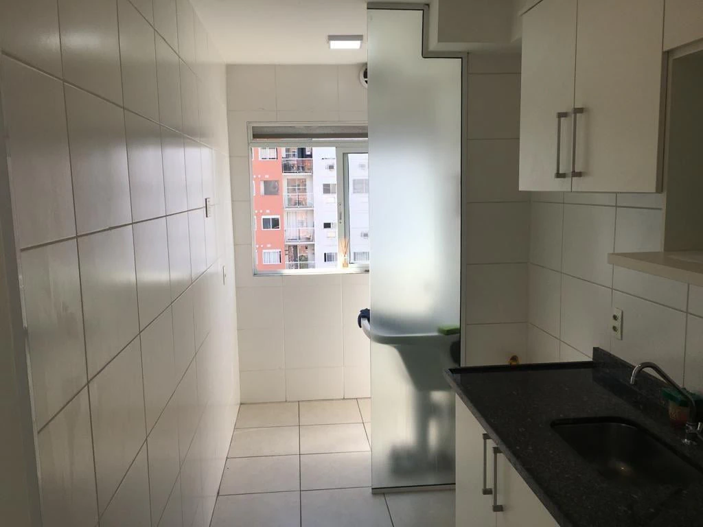 Apartamento de 2 quartos em condomínio com sauna