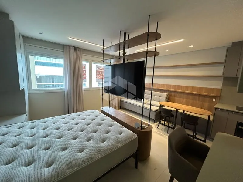 One-bedroom apartment with a home office — photo 11