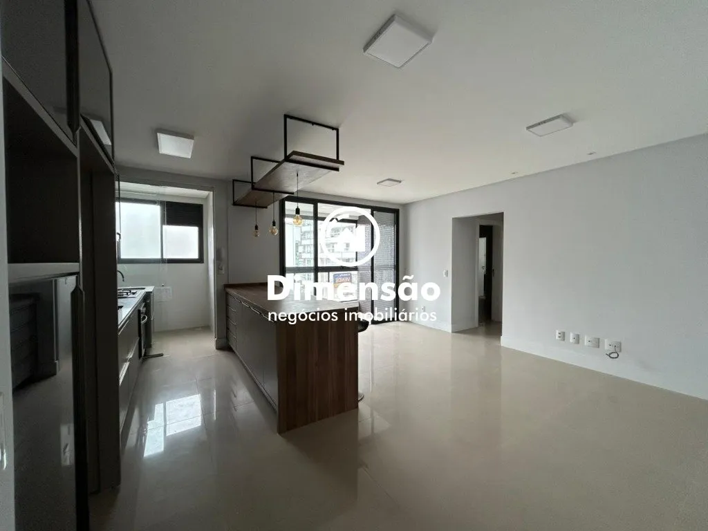 Furnished apartment with 2 en-suite rooms and 3 parking spots — photo 8