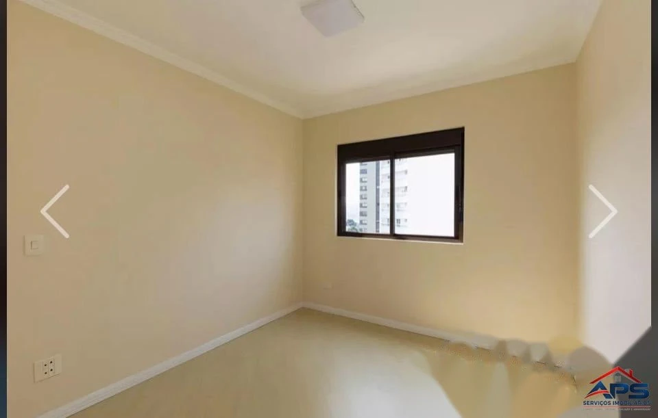 Apartment, 119 m², with a glass-enclosed balcony — photo 3