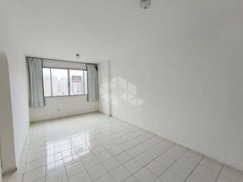 Apartamento de 67 m² con 2 dormitorios y 1 plaza — photo 2