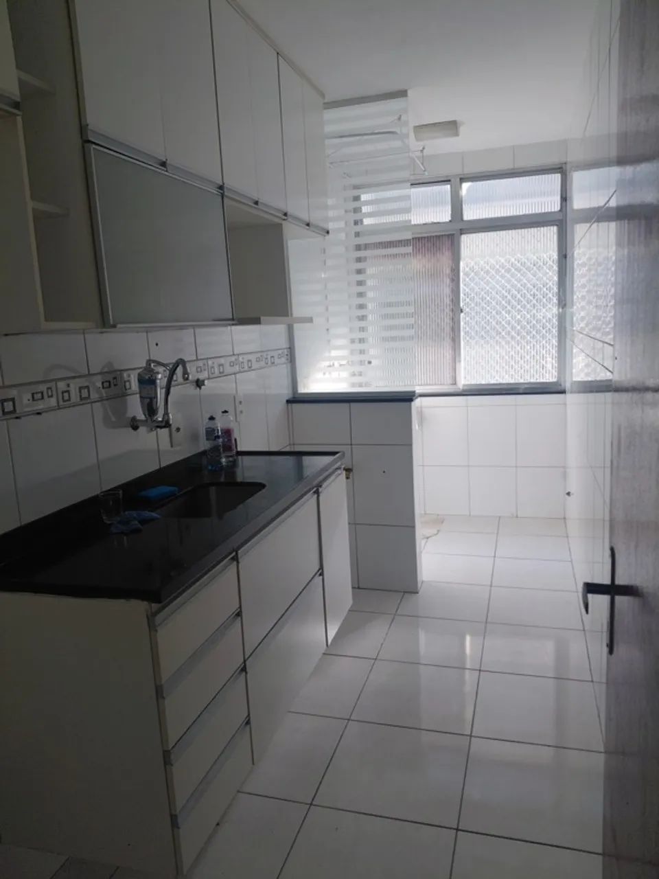 Apartment, 55 m², with wood or laminate floors — photo 2
