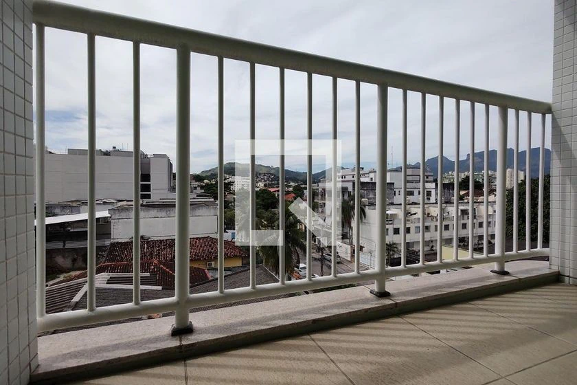 65 m² rental apartment with balcony and 2 bedrooms — photo 3