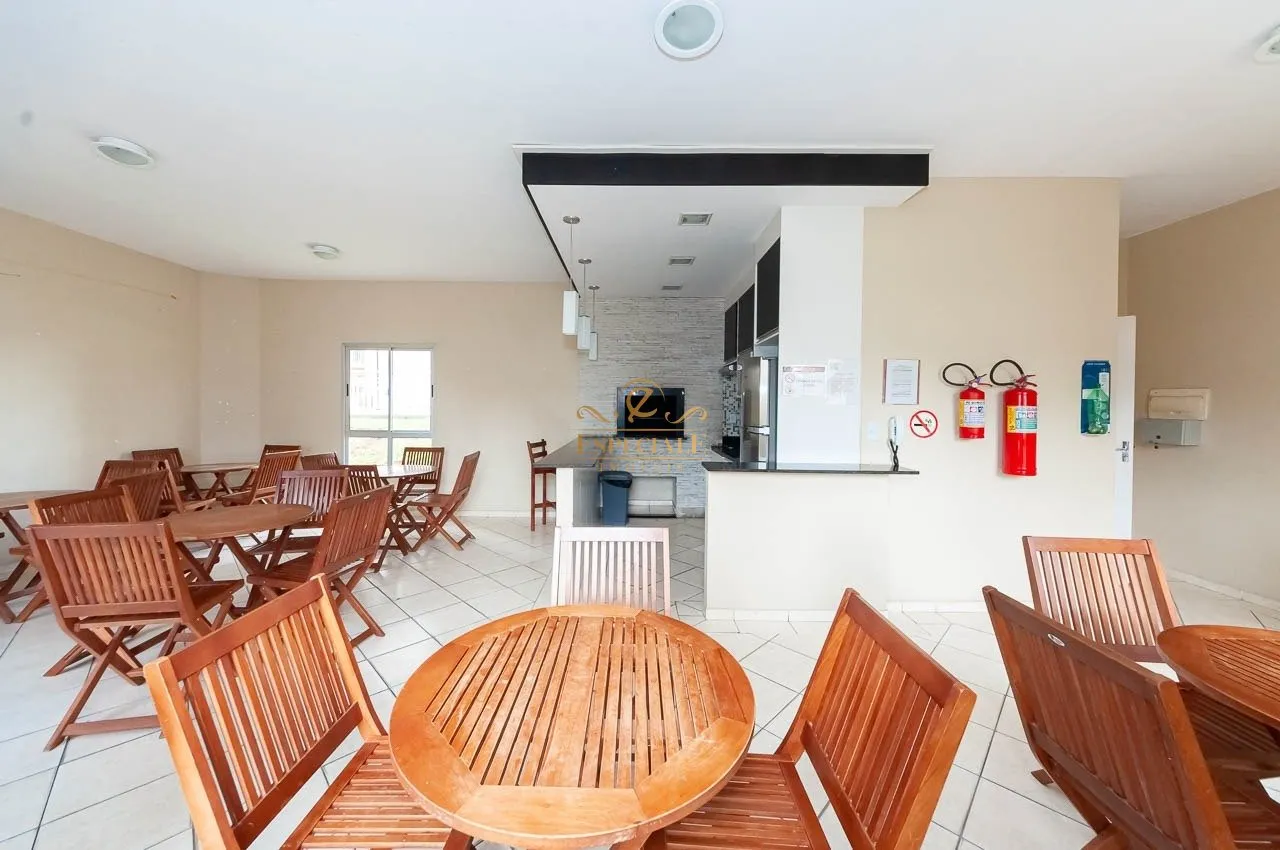 2-bedroom apartment with a balcony and parking spot — photo 38