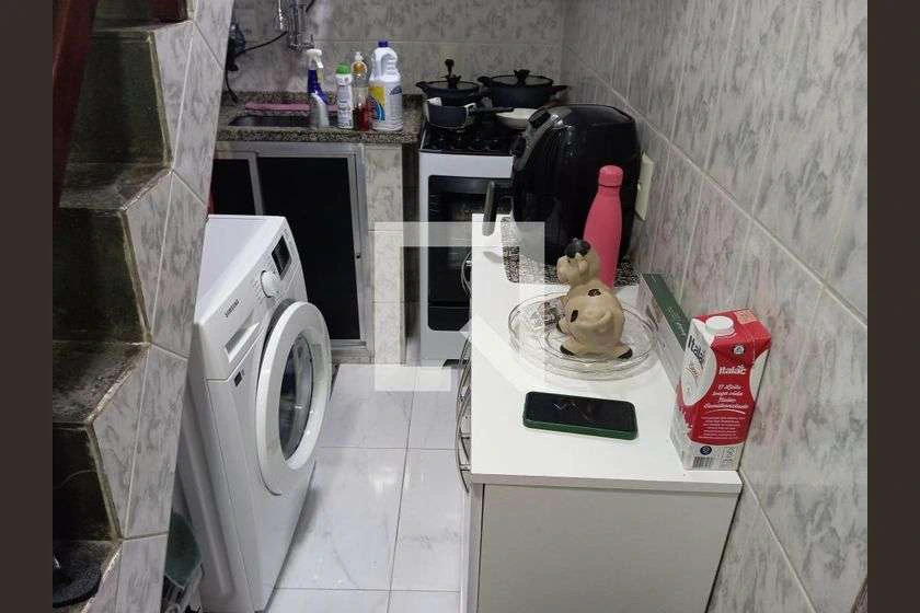 З мебльованого будинку з 3 спальнями та 3 ванними — photo 2