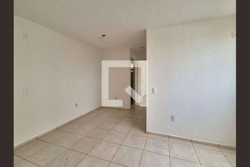 2-bedroom apartment in a building with a gym — photo 17