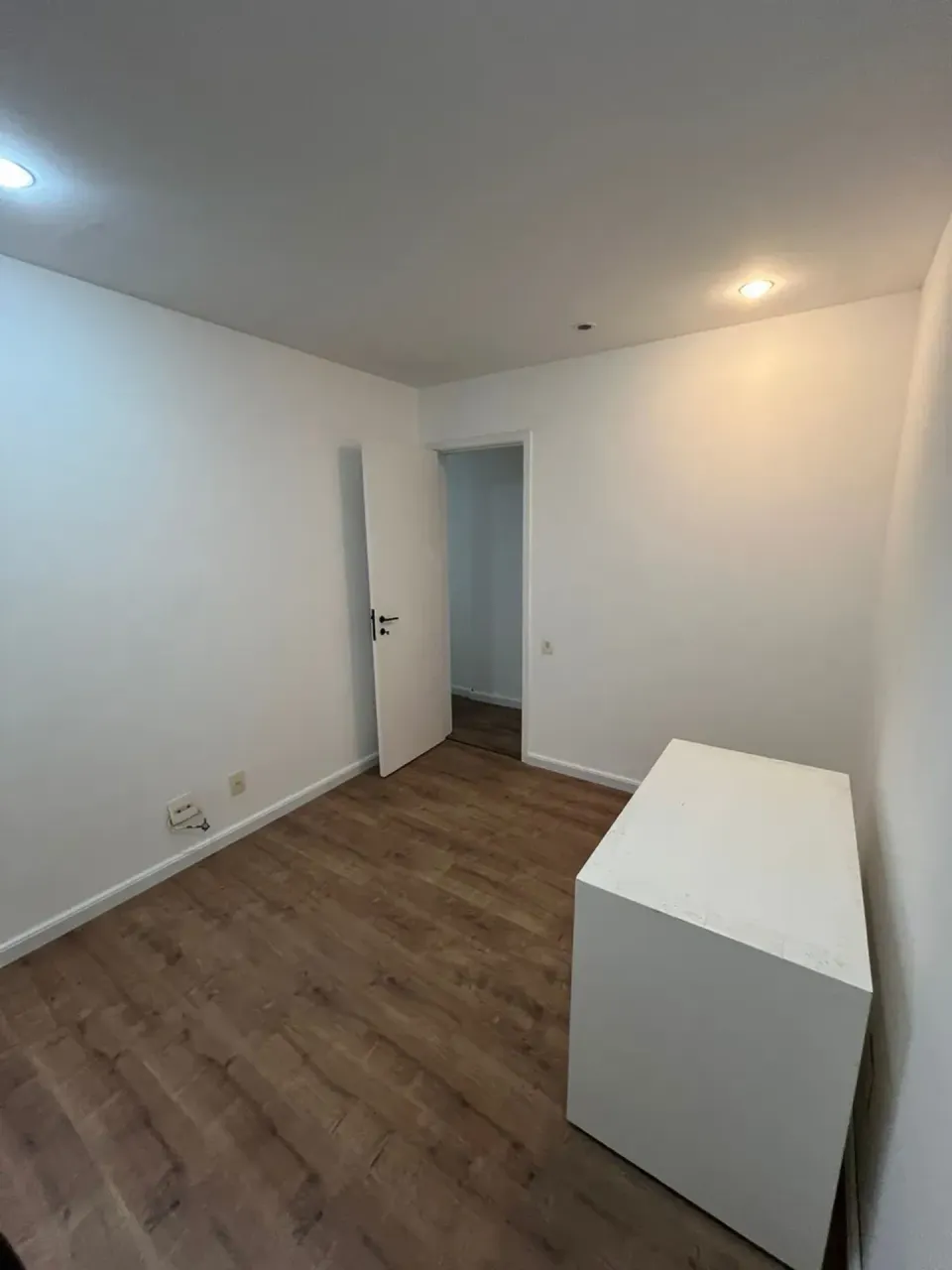 Rental apartment with 3 bedrooms and 3 bathrooms — photo 12