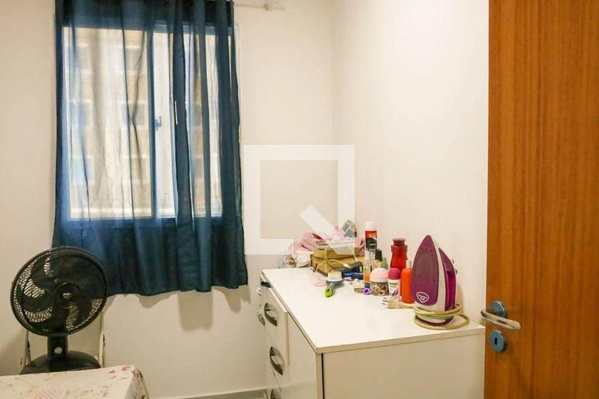 2-bedroom apartment in a building with a pool — photo 21