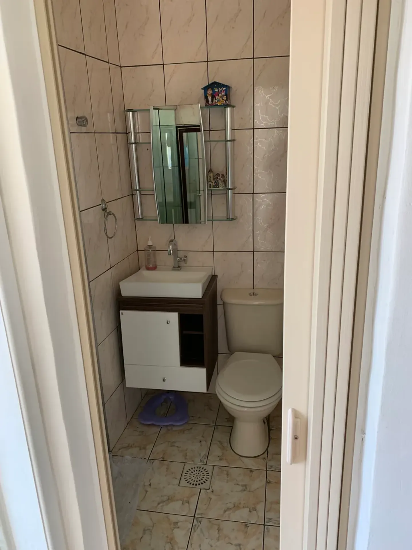 49 m² apartment with 2 bedrooms and a closed kitchen — photo 6