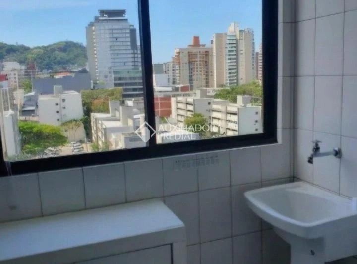 Apartamento de 2 quartos com suíte e 76 m² — photo 7
