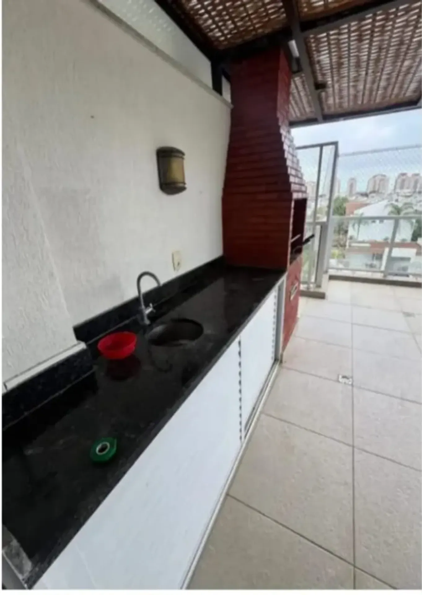 Apartment, 186 m², with a grill on the balcony — photo 3