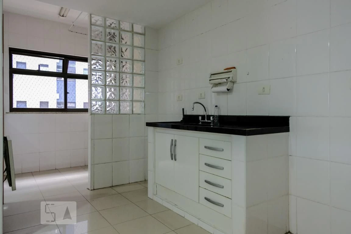 3-bedroom apartment with a mountain view — photo 43