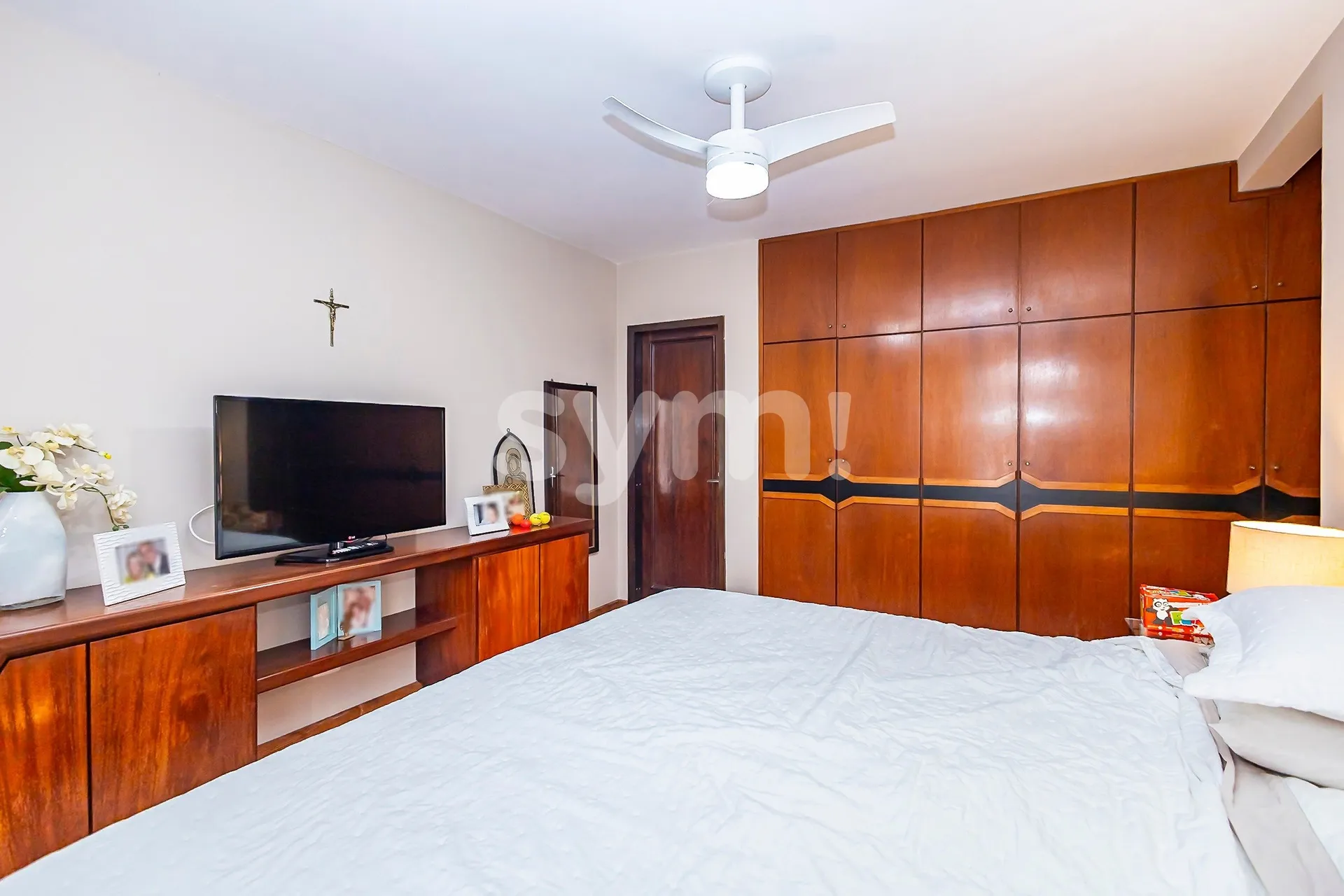 Single-family house with 3 bedrooms and 4 parking spaces — photo 28