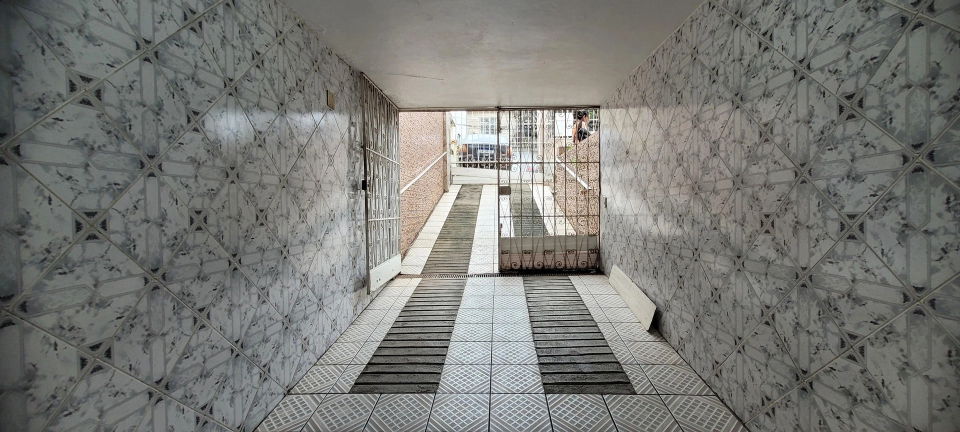 Casa sem mobília com 1 quarto e 1 banheiro — photo 20