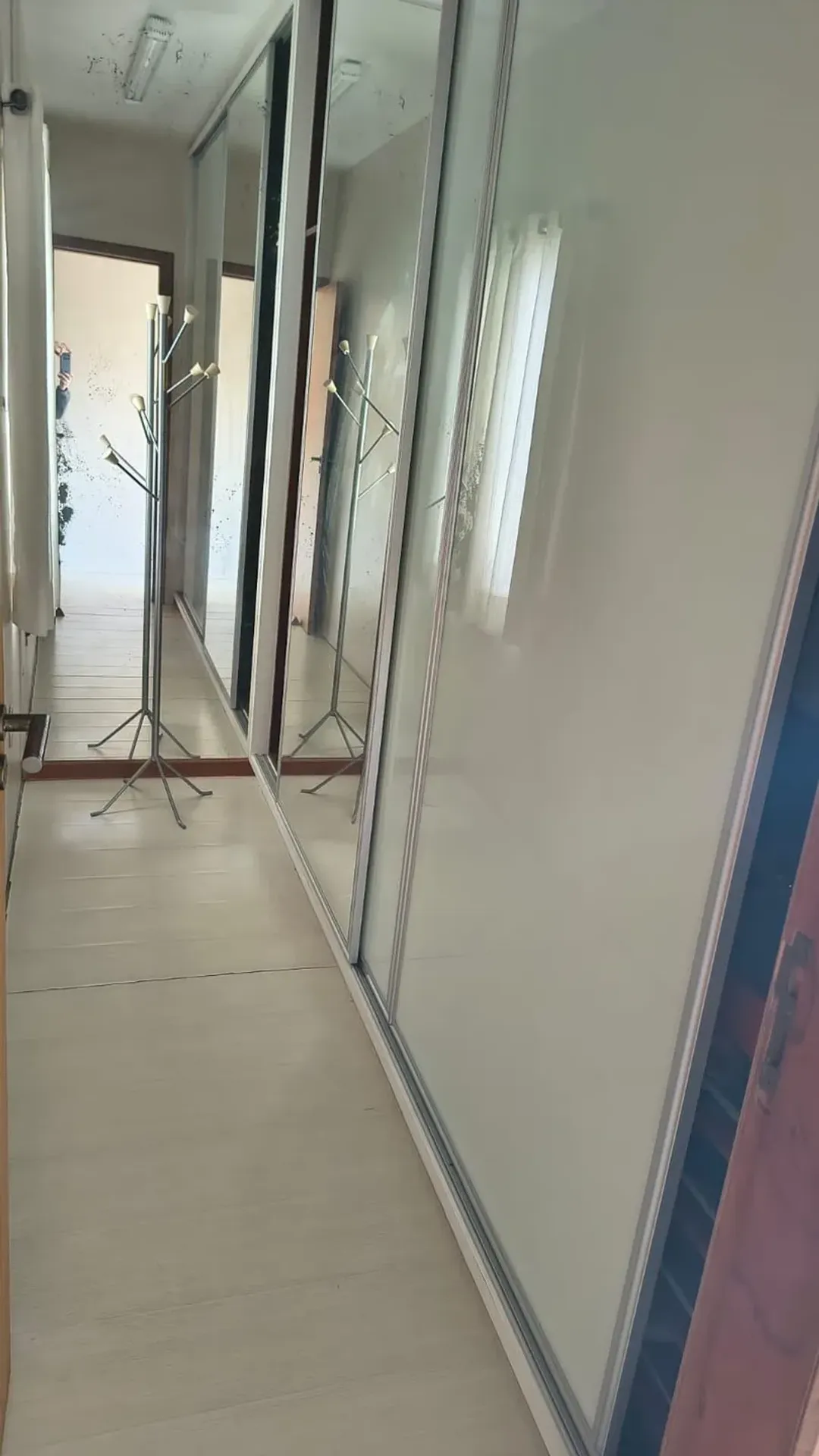 2-bedroom house with a water view in Florianópolis — photo 46