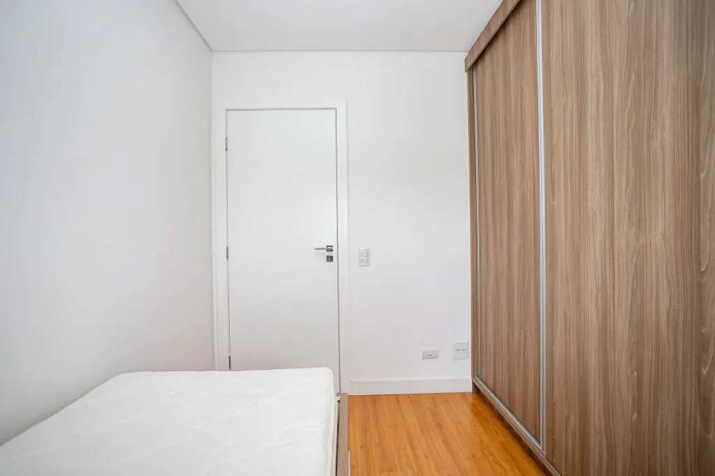 Apartamento com 3 quartos e 160 m², cozinha com fogão a gás — photo 8