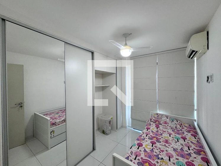Furnished apartment, 80 m², with a glass-enclosed balcony — photo 25