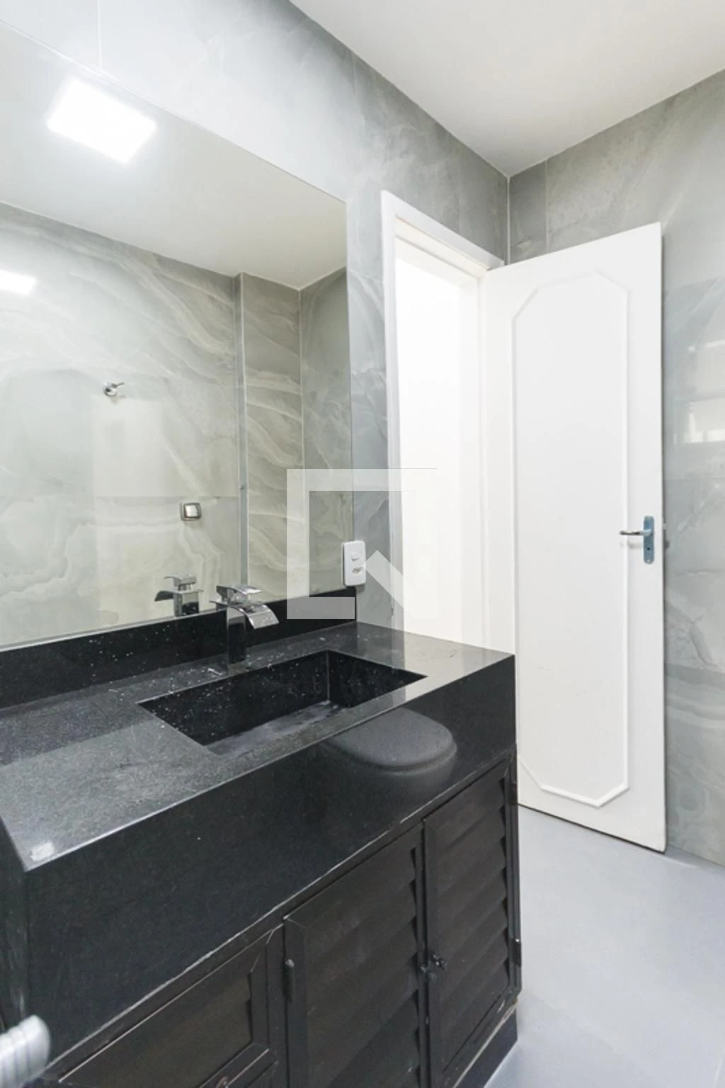 Apartamento de 2 quartos com varanda envidraçada — photo 8