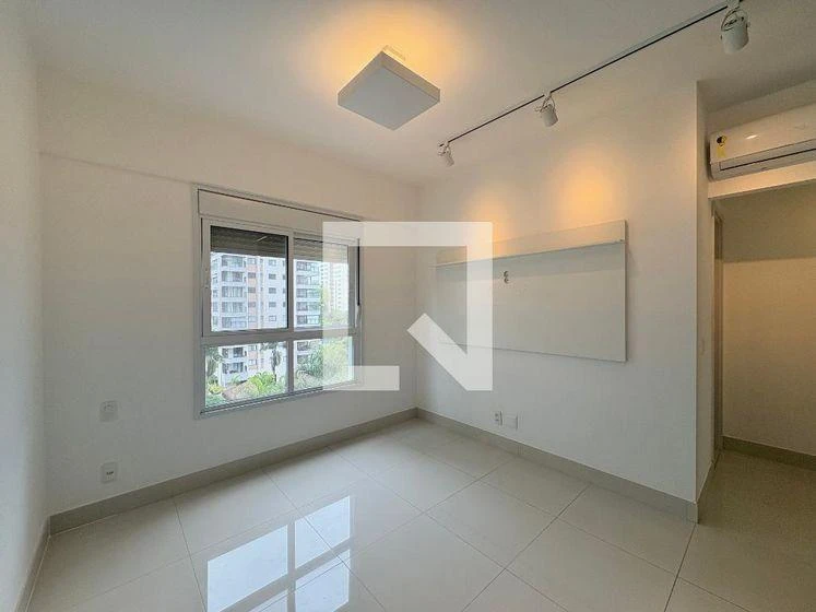 Departamento de 3 dormitorios con balcón cerrado con vidrio — photo 9