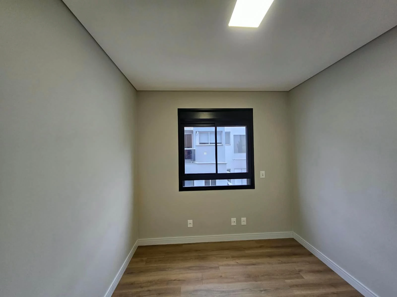 Departamento amueblado, 70 m², con vista al agua — photo 9