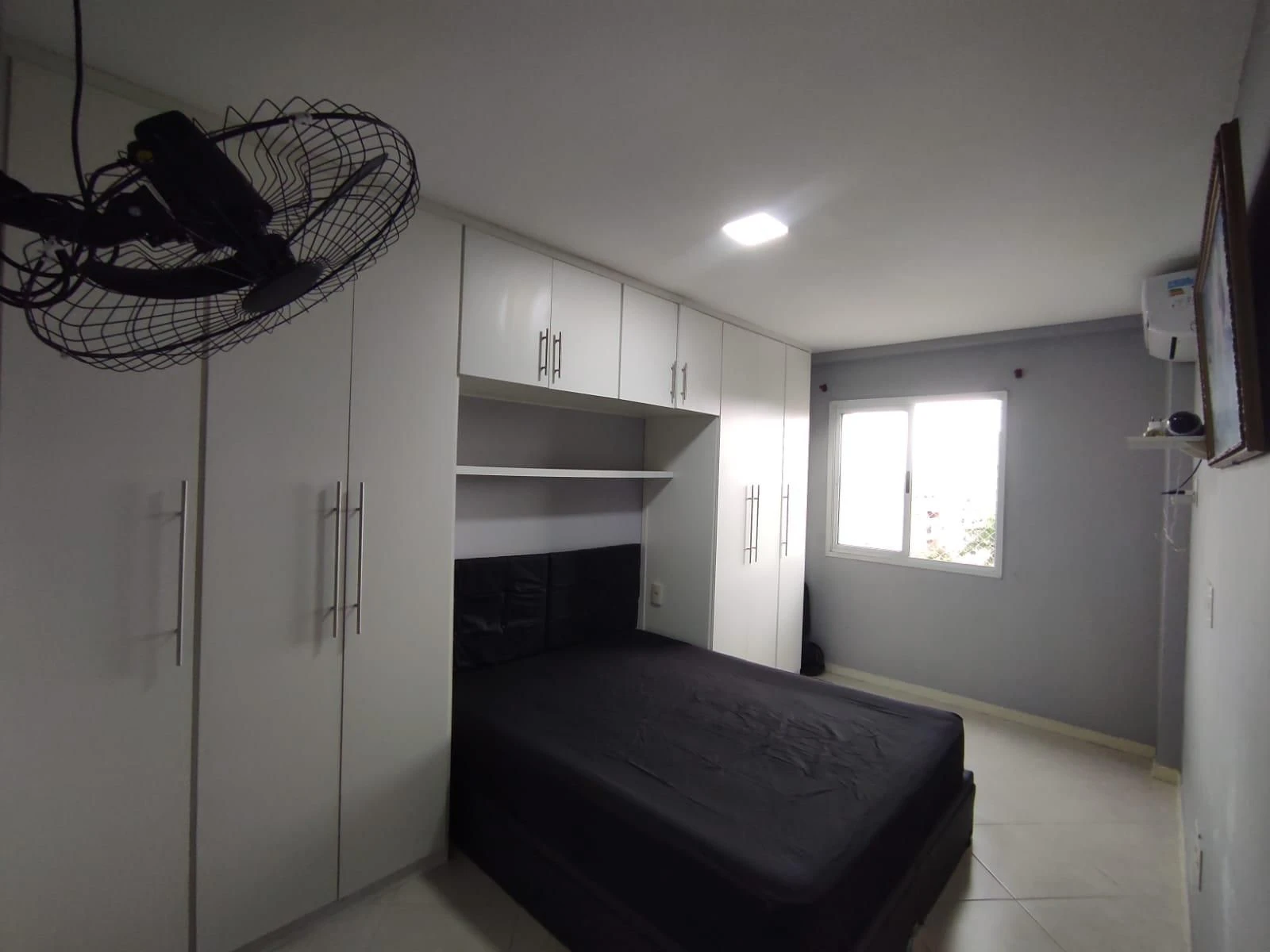 Furnished apartment, 60 m², with floor-to-ceiling windows — photo 6