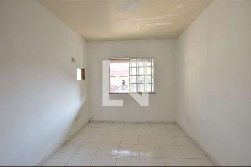 70 m² apartment with 2 bedrooms and a balcony — photo 17