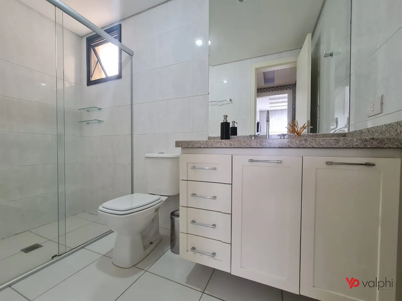 Apartamento de 3 dormitorios con jardín privado — photo 36