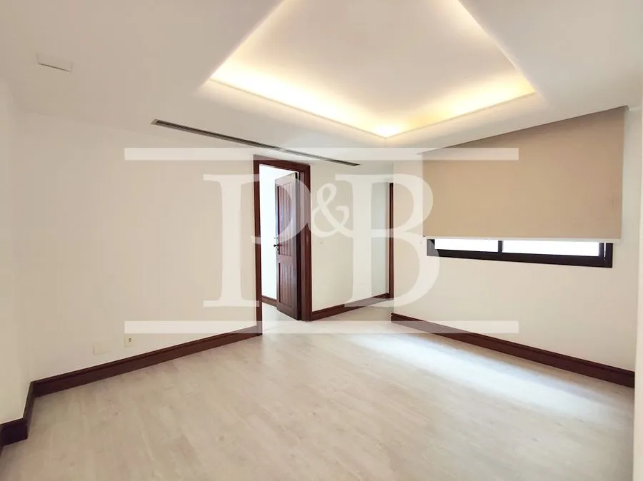 Apartamento com 4 dormitórios e closet tipo walk-in — photo 11