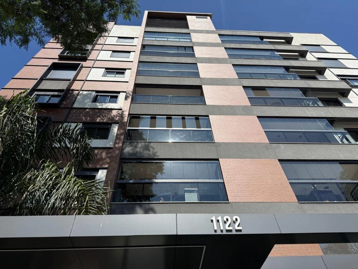 2-bedroom apartment with en-suite and 103 m², 2 parking — photo 13