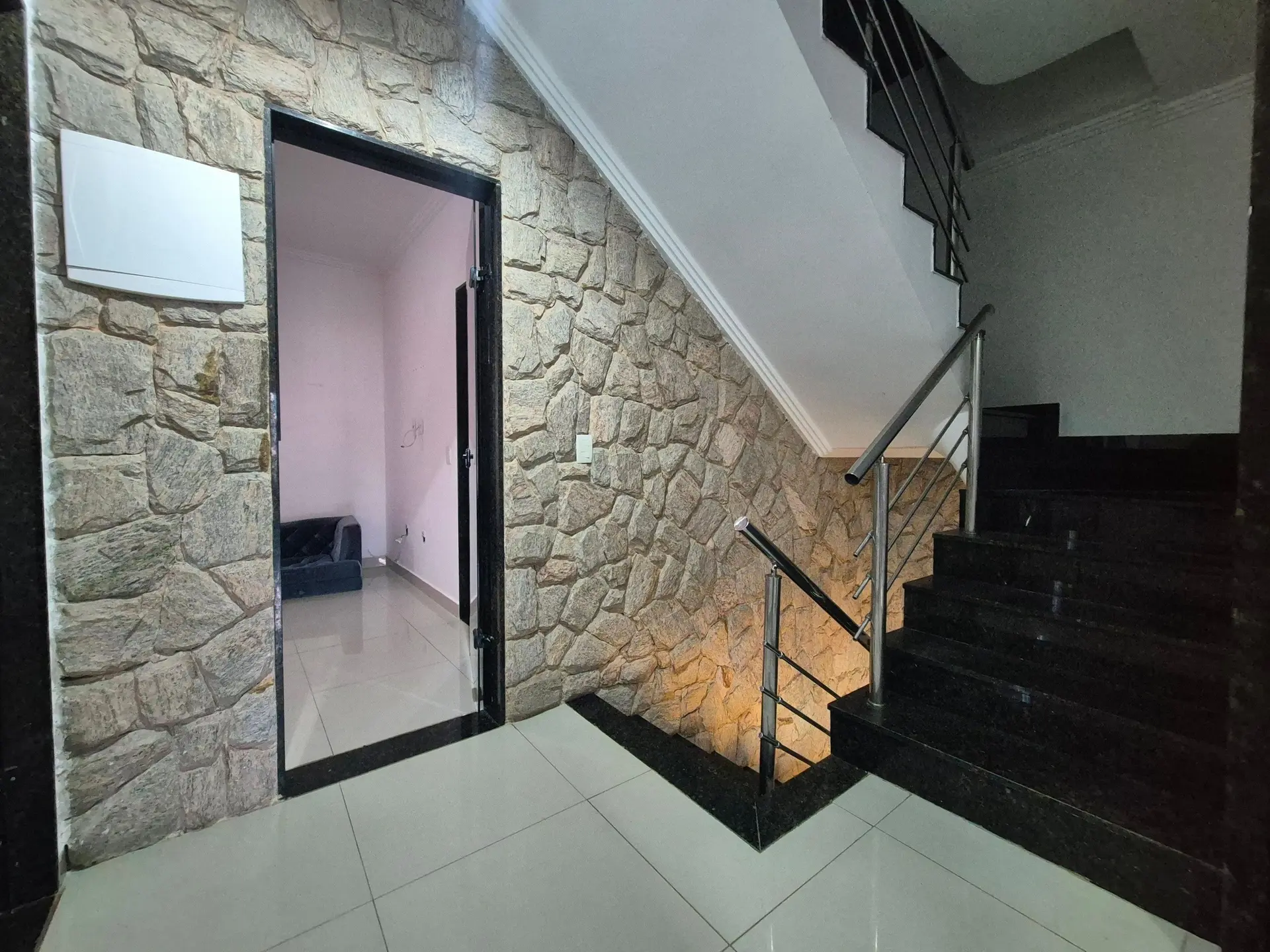 Furnished house, 100 m², with a jacuzzi — photo 3