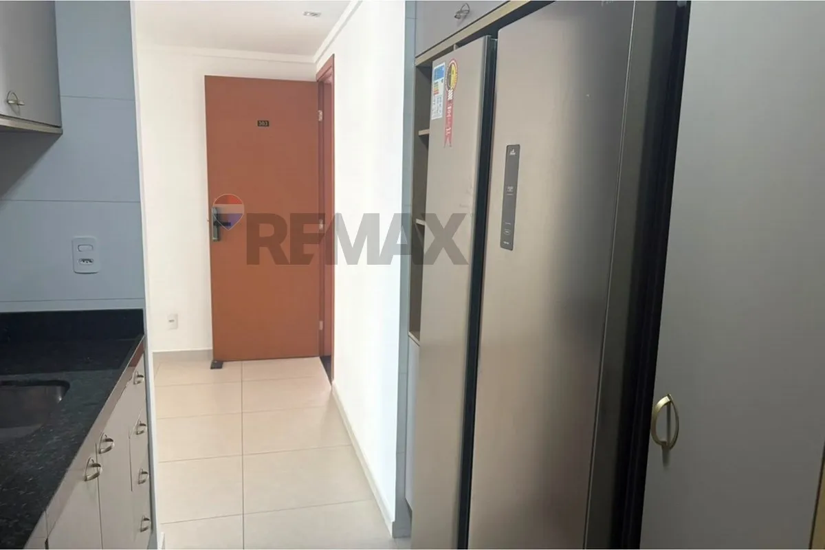 2-bedroom apartment with private BBQ and 2 parking spaces — photo 13
