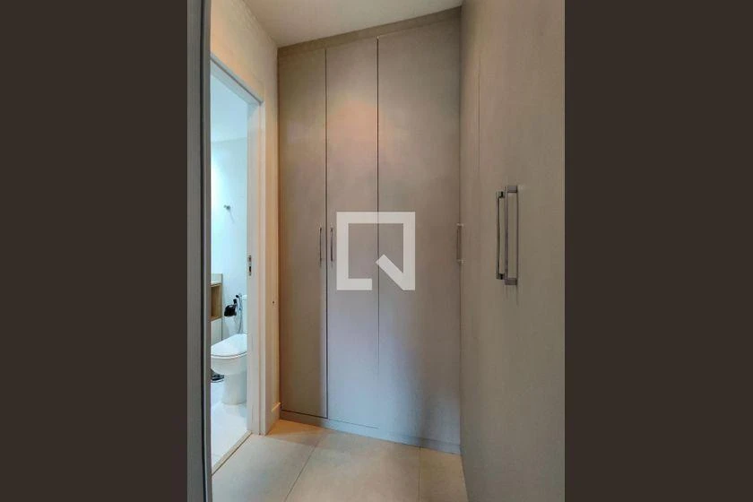 3-bedroom apartment with a mountain view — photo 22
