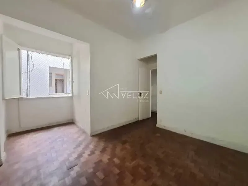 Apartamento, 100 m², com piso de madeira ou laminado — photo 8