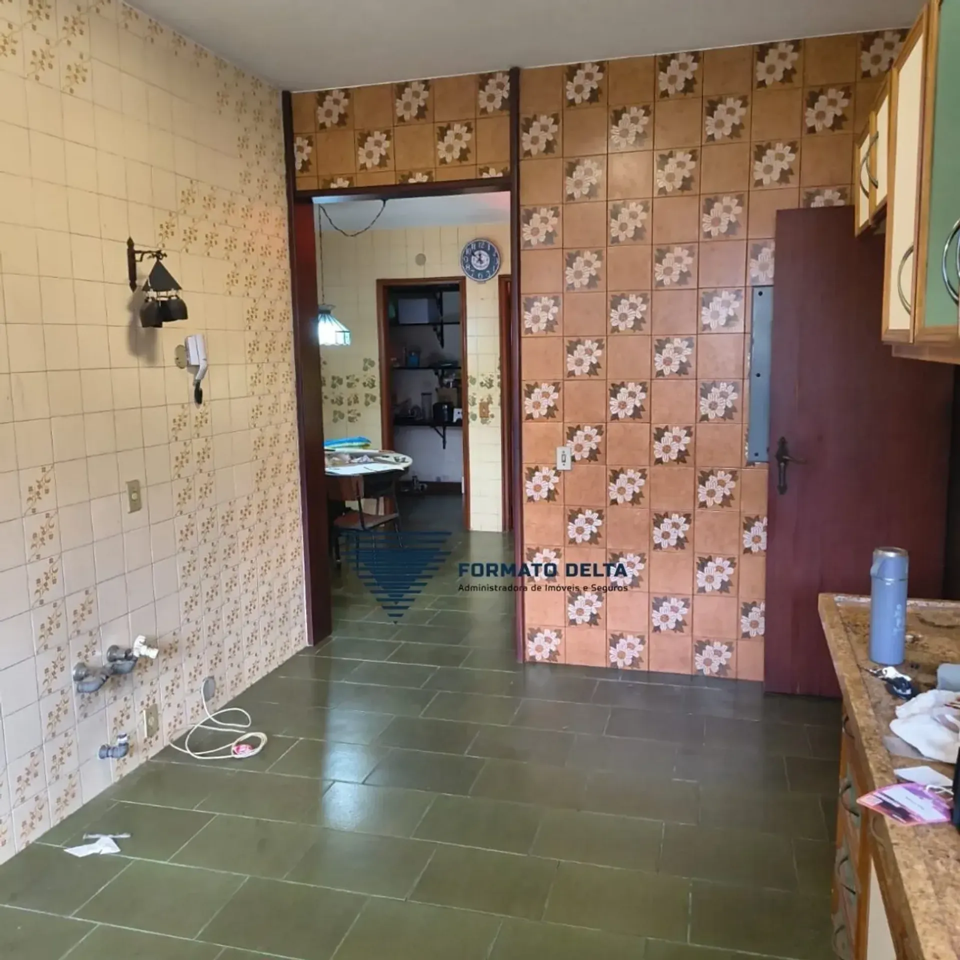 Casa com 8 quartos, 4 banheiros e 7 vagas no 2º andar — photo 16