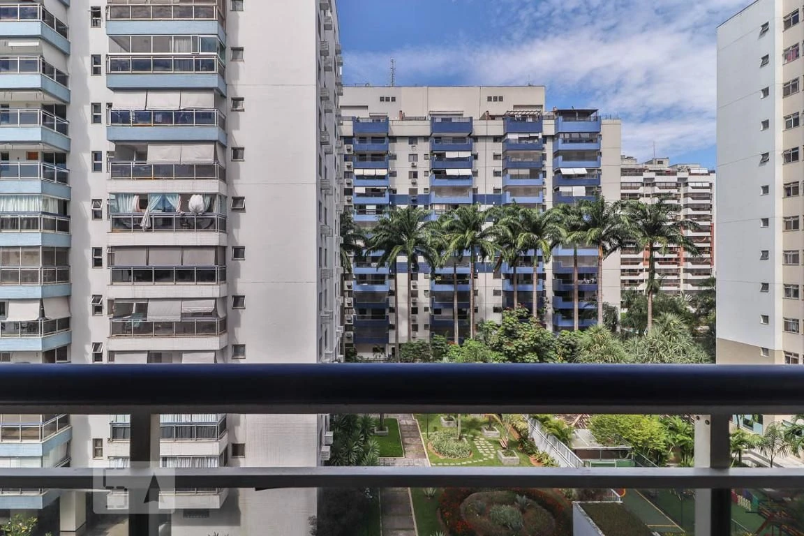 2-bedroom apartment with a home office in Rio de Janeiro — photo 21