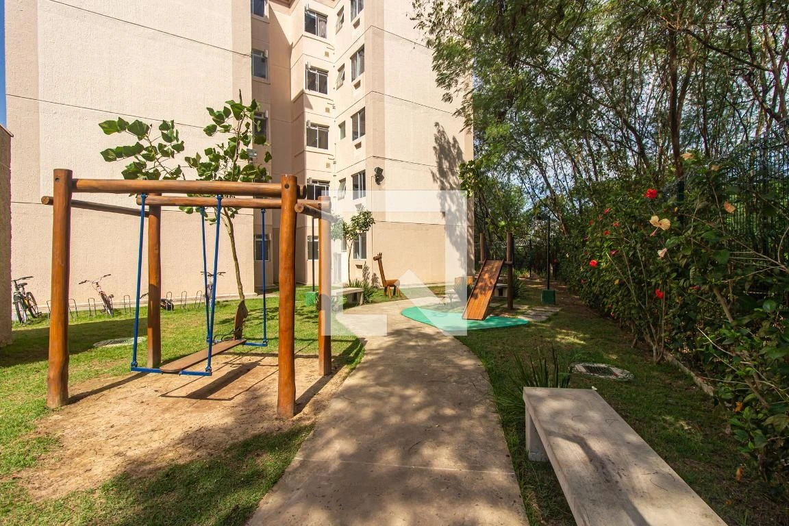 Apartamento com 2 quartos e 1 vaga, pisos de cerâmica — photo 16