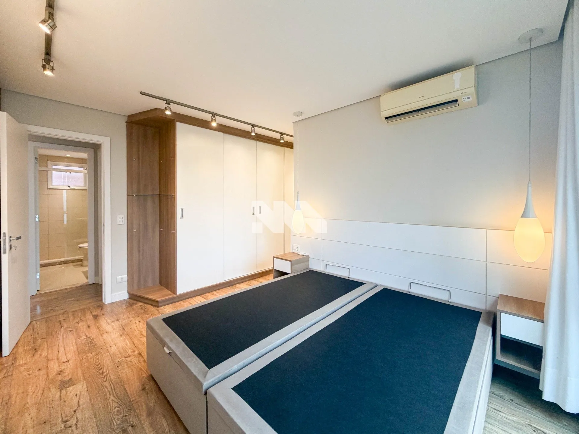 Furnished 180 m² apartment with 3 bedrooms and garden — photo 35