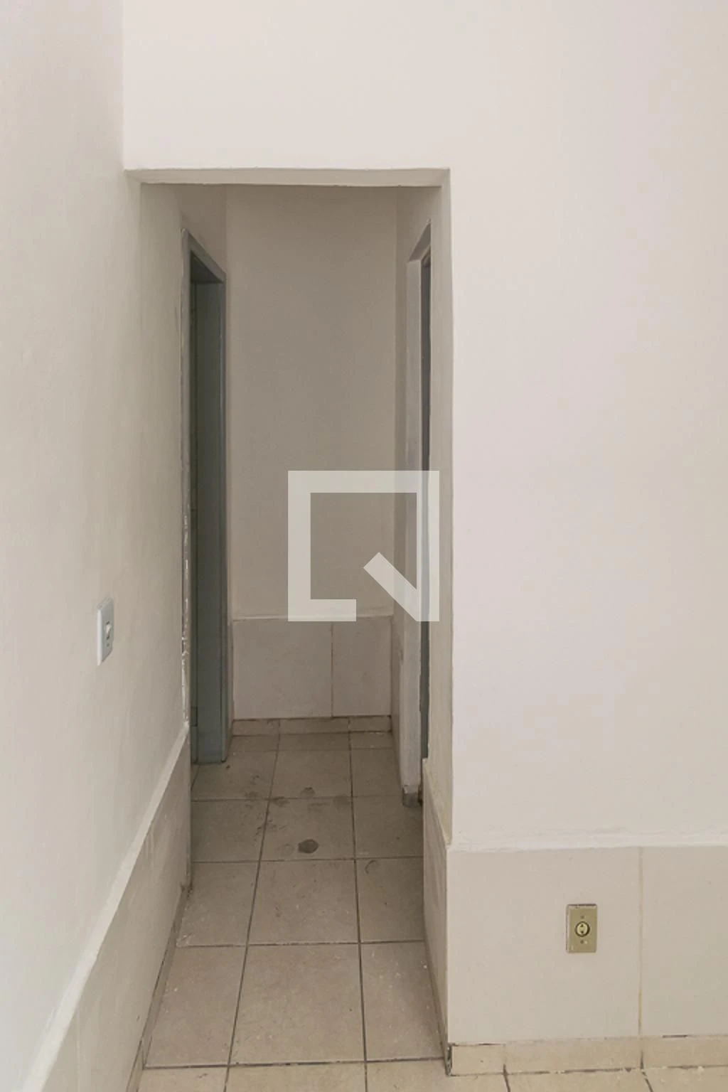 Unfurnished house with no parking, 1 bedroom and 1 bath — photo 22