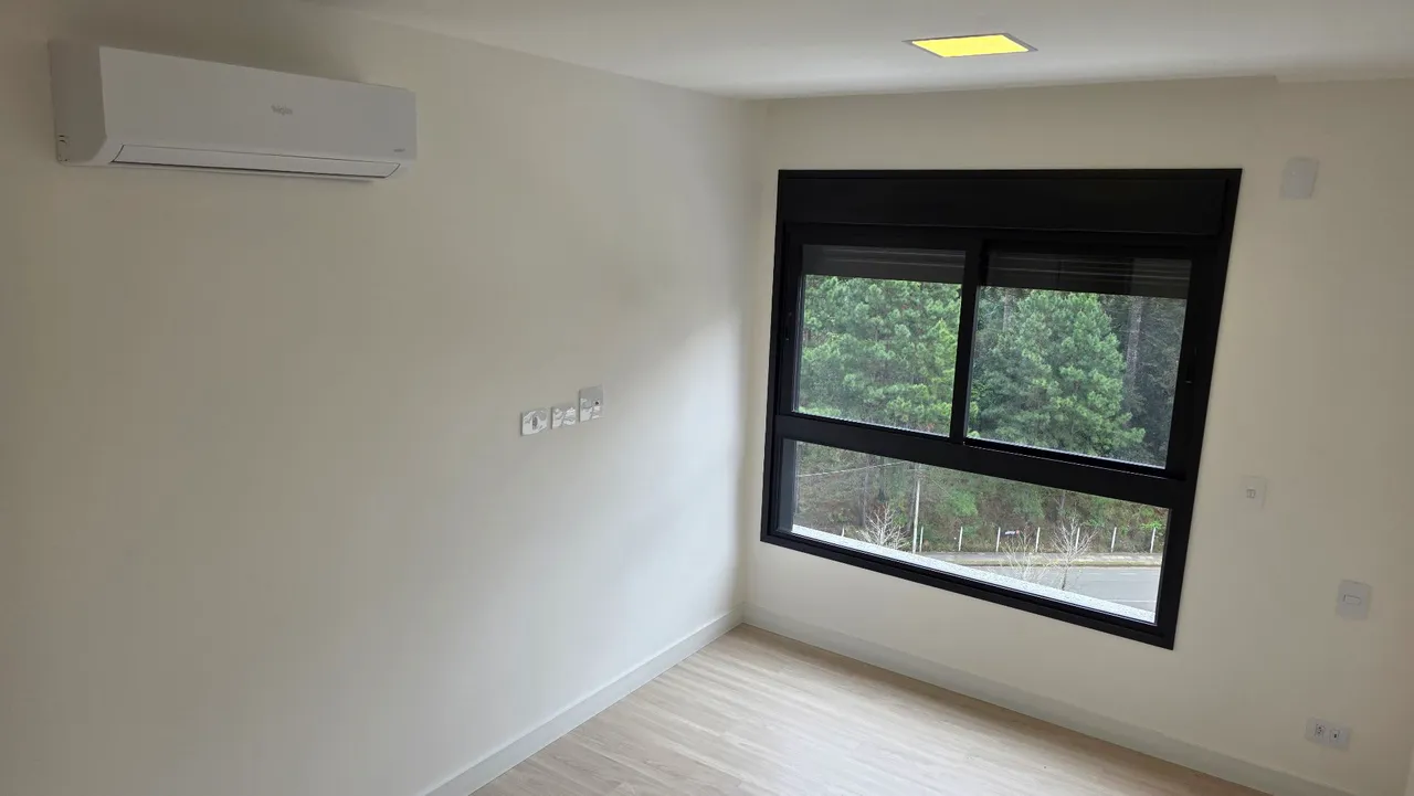Apartment, 69 m², with a grill on the balcony — photo 19