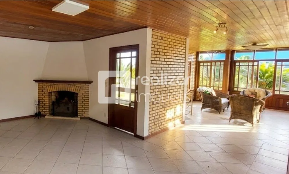 6-bedroom house with 7 bathrooms, 314 m² and 4 parking — photo 6